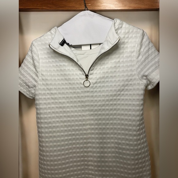Maggy London Textured Square Shift Dress White Size 4 - Picture 3 of 7
